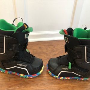 Children’s size 5 snowboarding boots.